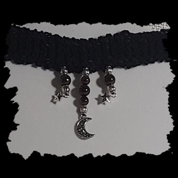 Garnet Star Moon Choker