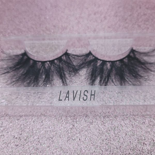 Dainty Brows & Lashes