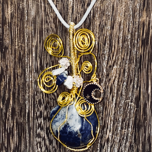 Wire Wrapped Sodalite pendant