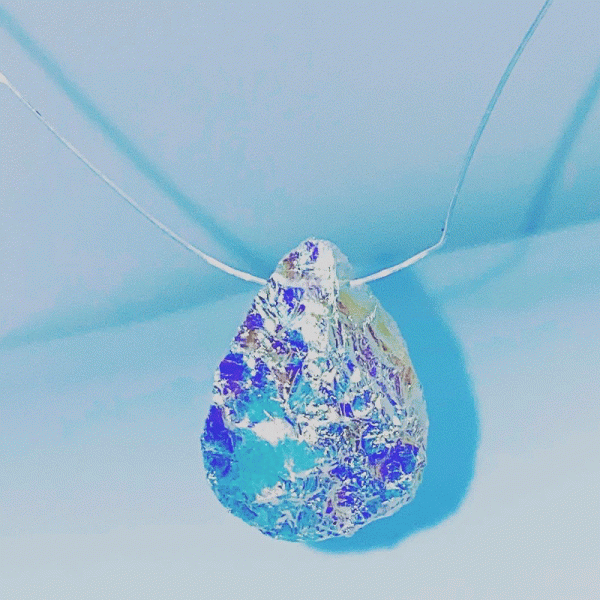 Floating Angel Aure necklace